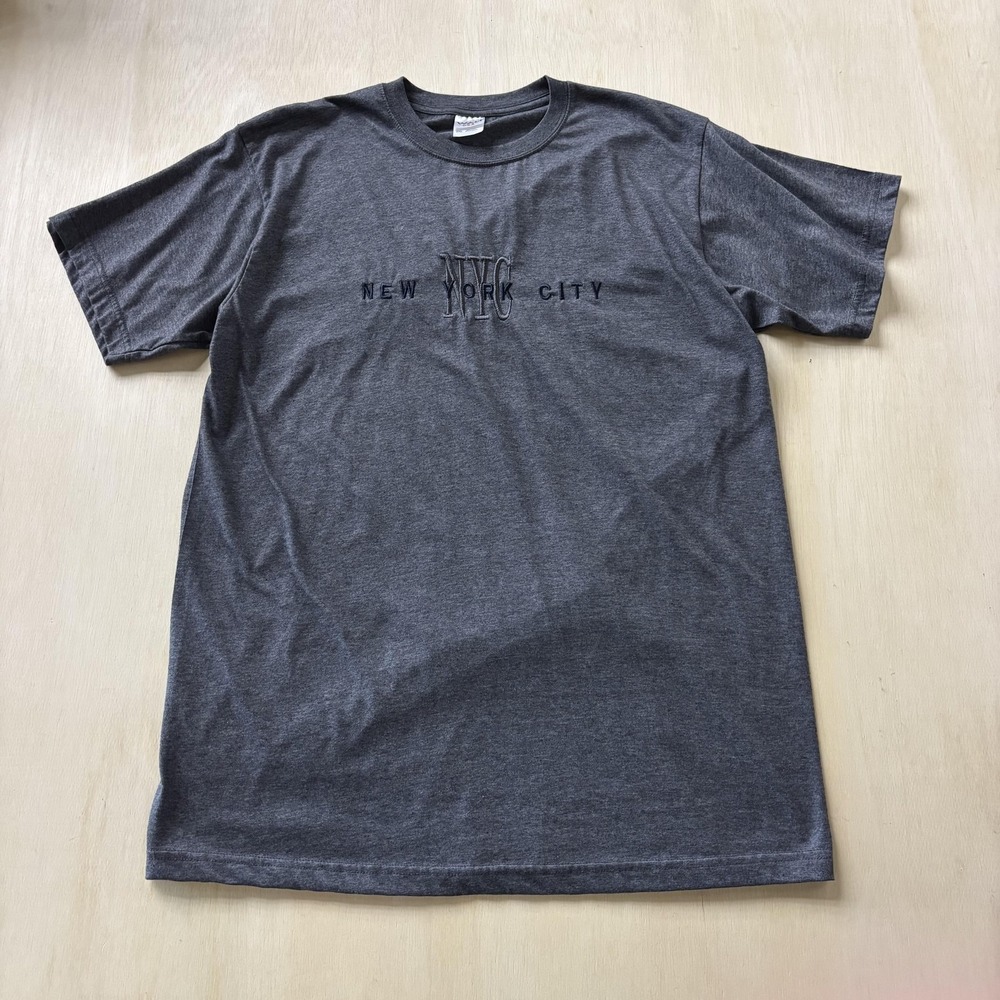 Vintage NYC Mens 2XL Gray New York City Embroidered Graphic Souvenir Tee